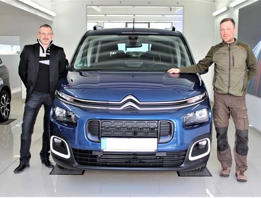 Bild: März 2020: Herzlichen Glückwunsch Herr Neidel zu ihren neuen Citroen Berlingo.
