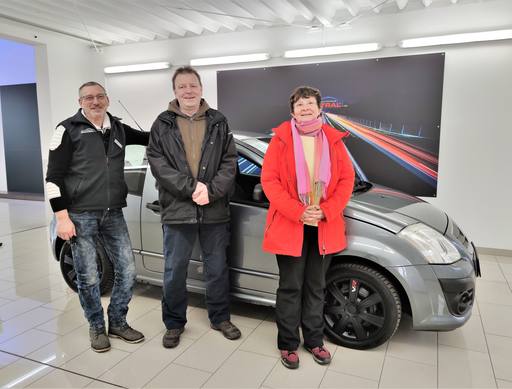 Bild: September 2023: Herzlichen Glückwunsch Familie Kahlenberg zu ihrem neuen Citroen.
